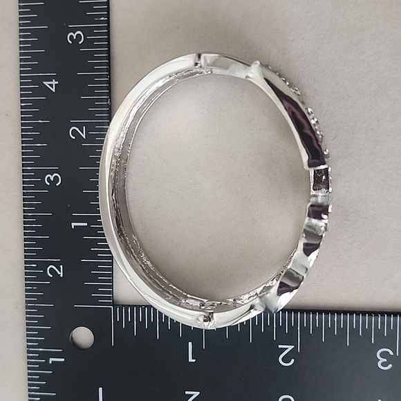 Silver with CZ Inspirational Love 🤍 LIFE Clamper / Hinge Glam Bracelet - Picture 9 of 9